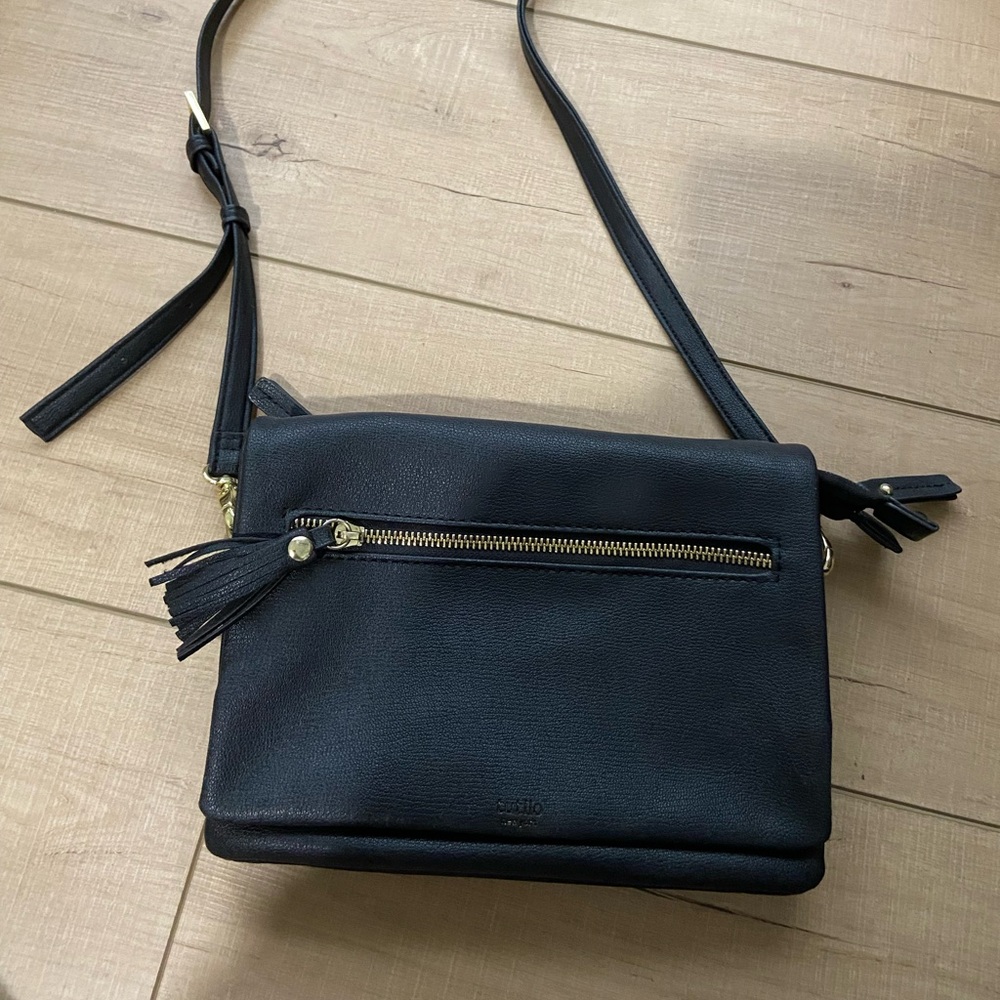Tutilo Black Crossbody Bag